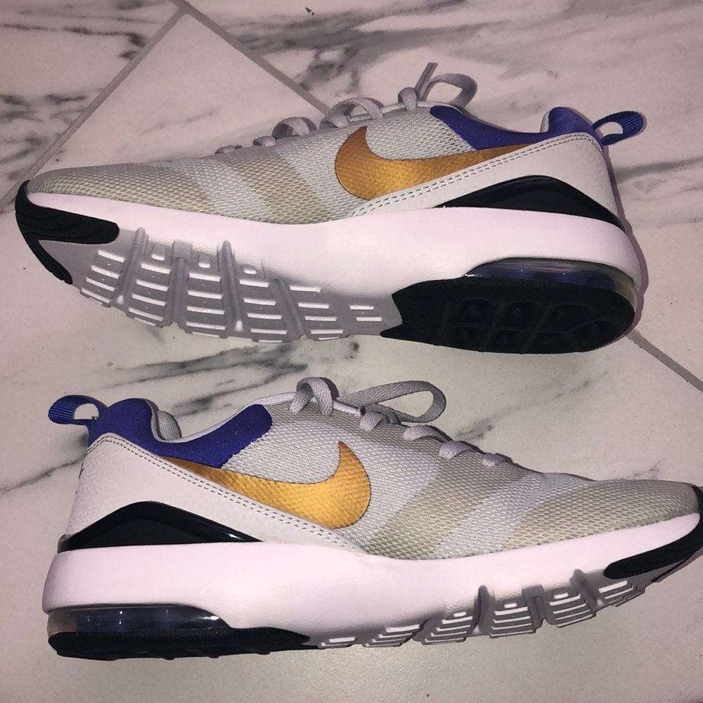 NEW Air Max Siren